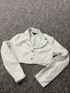 Cropped White Women's Blazer Jacket - Classic Collar